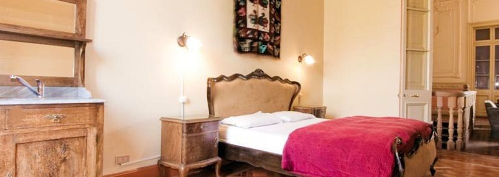 La Casa Roja Hostel Сантяго Екстериор снимка